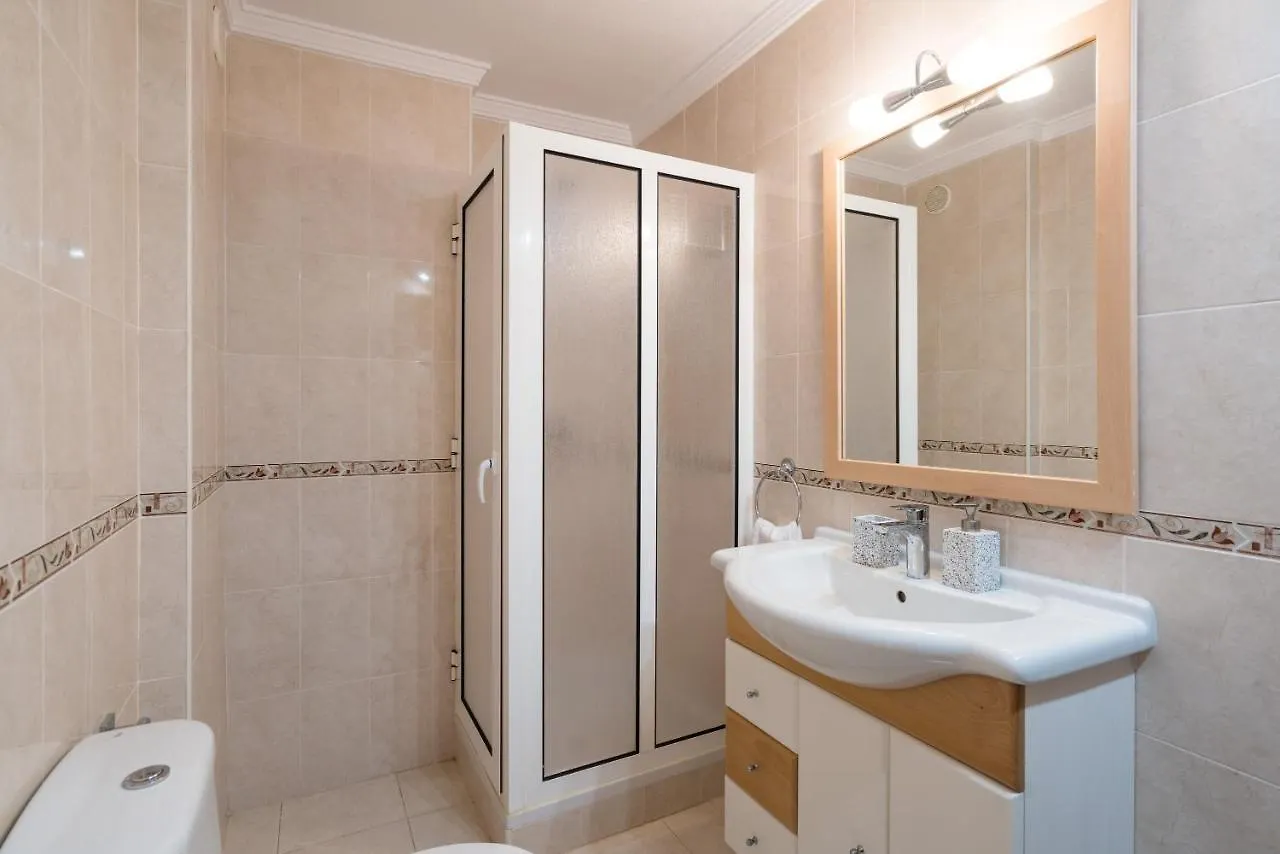 Apartment Algarve Near Beach Armacao de Pera