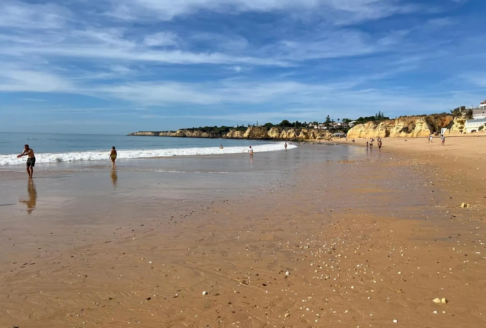 Algarve Near Beach Armacao de Pera Apartment